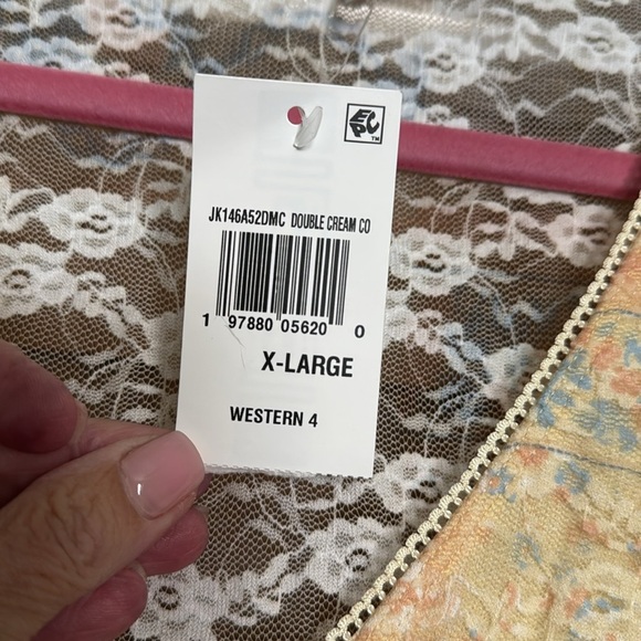 NWT Madden Girl Cream floral Mesh Blouse Womens XL Babydoll whimsy goth Fairy - Picture 11 of 15